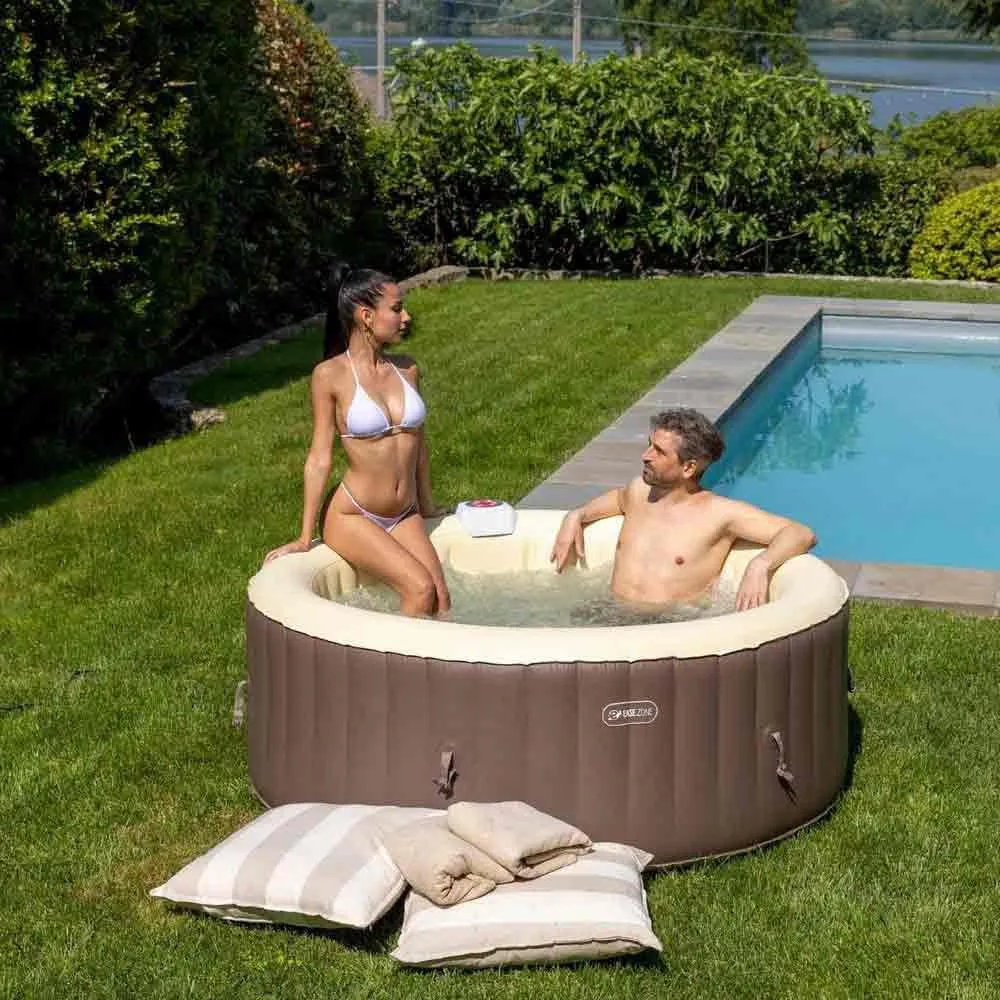 Round Spa Pool 6 Round Spa Pool - Image 4